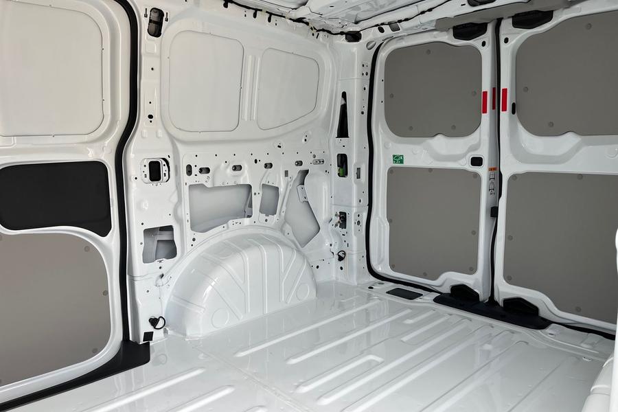 Ford E-TRANSIT CUSTOM Photo autoimg-45ba064fe0876b496cb9671655bbcd23f4c44039.jpg