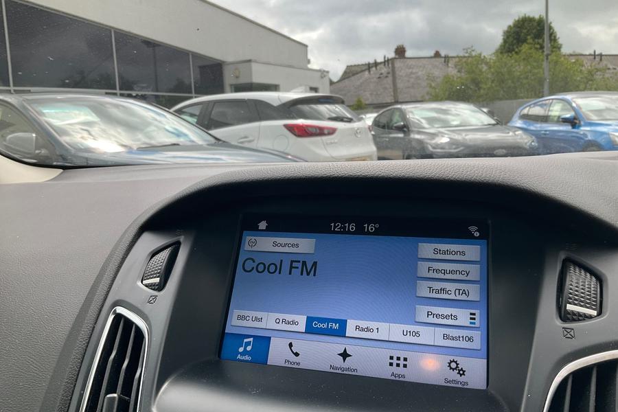 Ford FOCUS Photo autoimg-45bc22e0be9b5abbc2d0bd7c635e899bbbcfba7c.jpg