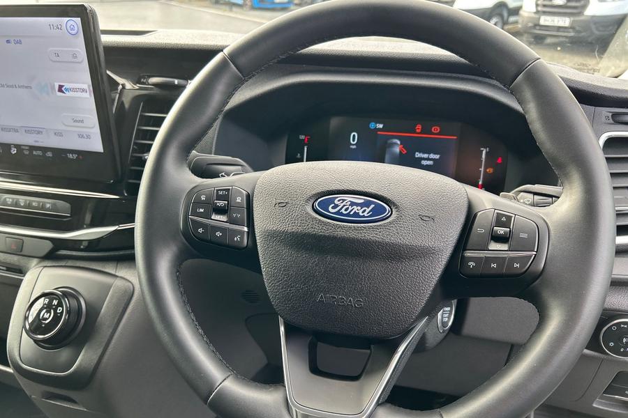 Ford TRANSIT Photo autoimg-45be9b7d484fc565708c7c1020253db956cc2570.jpg