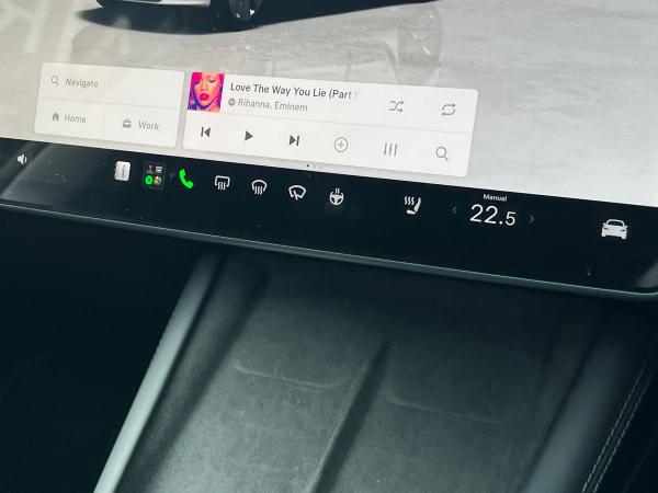 TESLA Model 3 Photo autoimg-45c080e57eefe7286b4c215719f641d365b44499.jpg