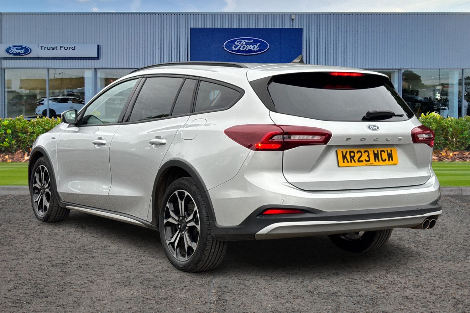 Ford FOCUS Photo 1