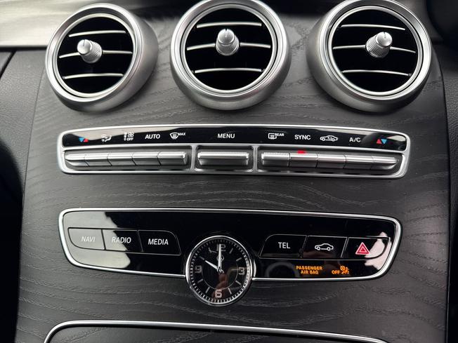MERCEDES-BENZ C Class Photo 36