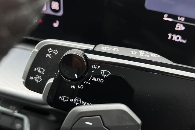 AUDI Q3 Photo 42