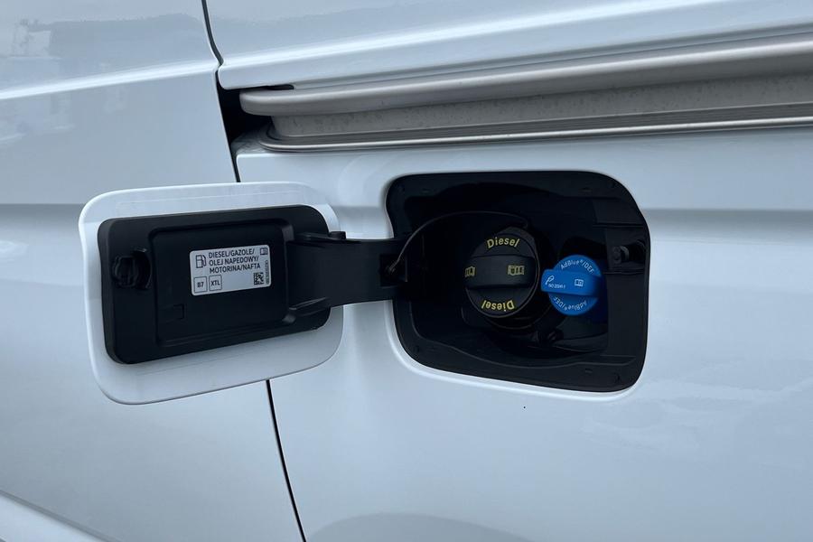 Ford TRANSIT CONNECT Photo autoimg-45ce13681b2834cf0f4ae9bb50bb0733988e5cf0.jpg