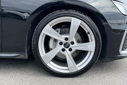 AUDI A4 Avant Photo 5