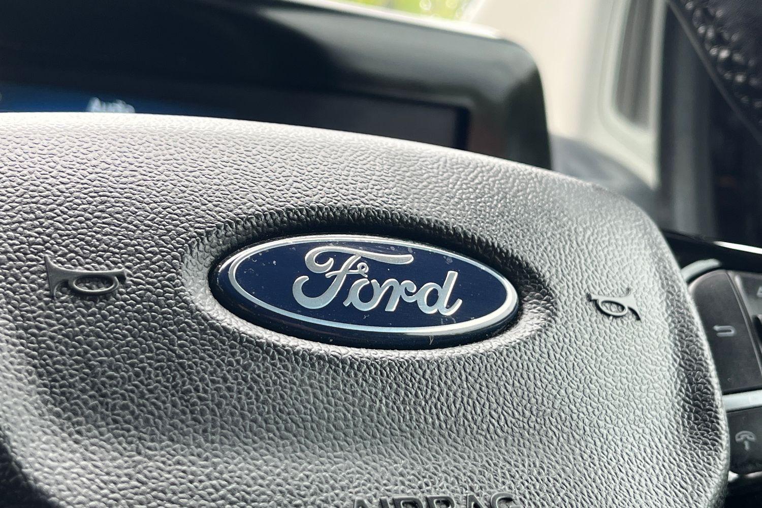 Ford E-TRANSIT CUSTOM Photo 38