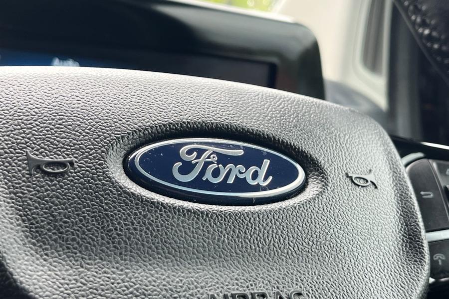Ford E-TRANSIT CUSTOM Photo autoimg-45d13d4f615a5d6b0bf1a1b9b2f92741f4abc11b.jpg