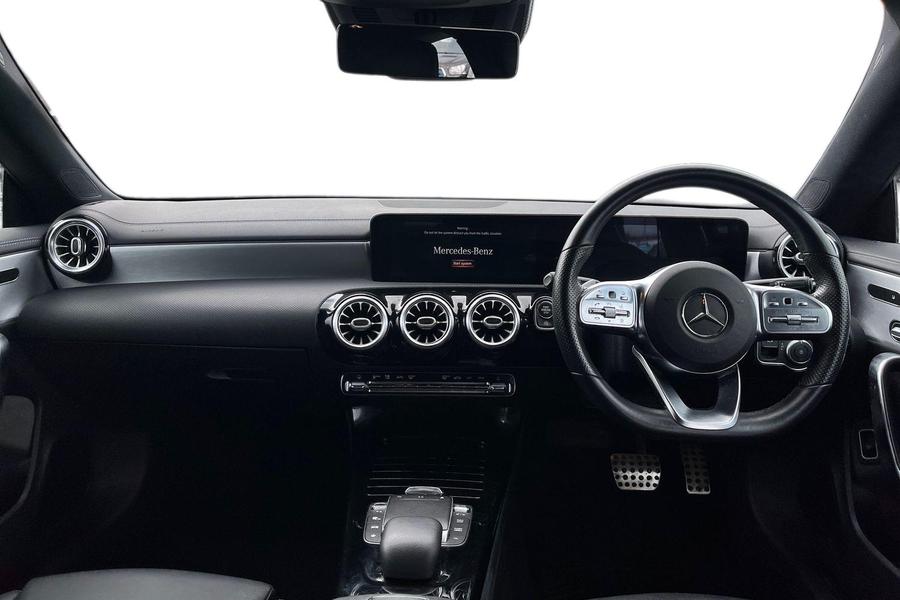 Mercedes-Benz CLA Photo autoimg-45d1766ec81dd71bc0000417bf306249b0391cdf.jpg