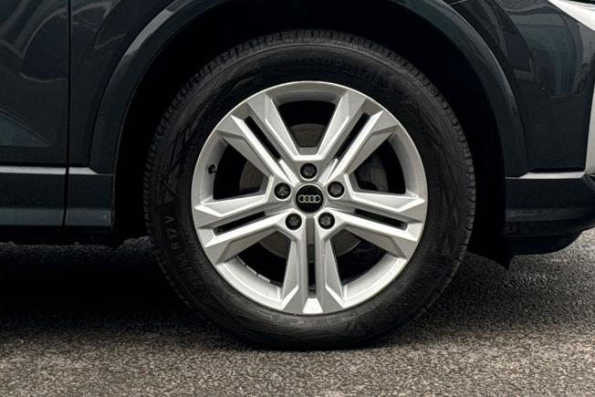 AUDI Q2 Photo 5
