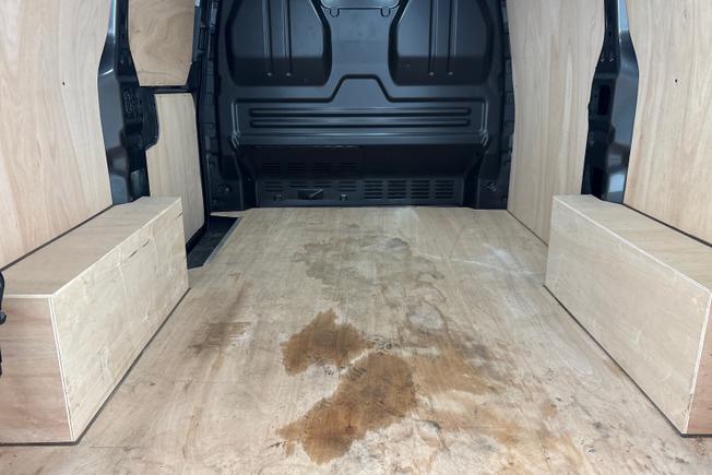 VOLKSWAGEN Transporter Photo 12