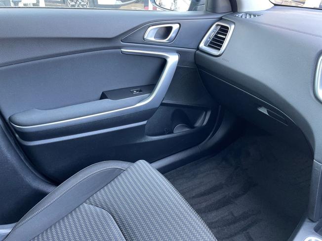 KIA Xceed Photo 48