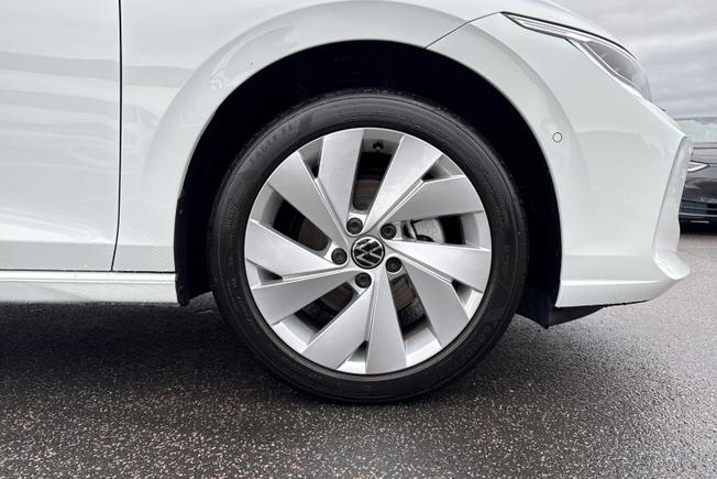 VOLKSWAGEN Golf Photo 5