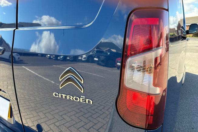 CITROEN Berlingo Photo 18