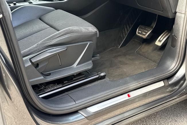 AUDI Q3 Photo 33