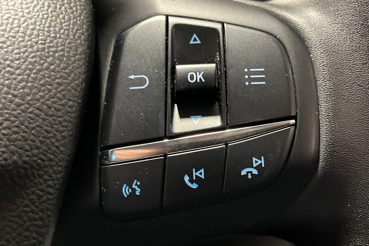 Ford FOCUS Photo 40