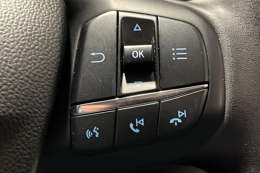 Ford FOCUS Photo autoimg-45e69432269e2179bc248432b9642e221cd0162d.jpg