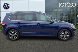 VOLKSWAGEN Touran Photo 4