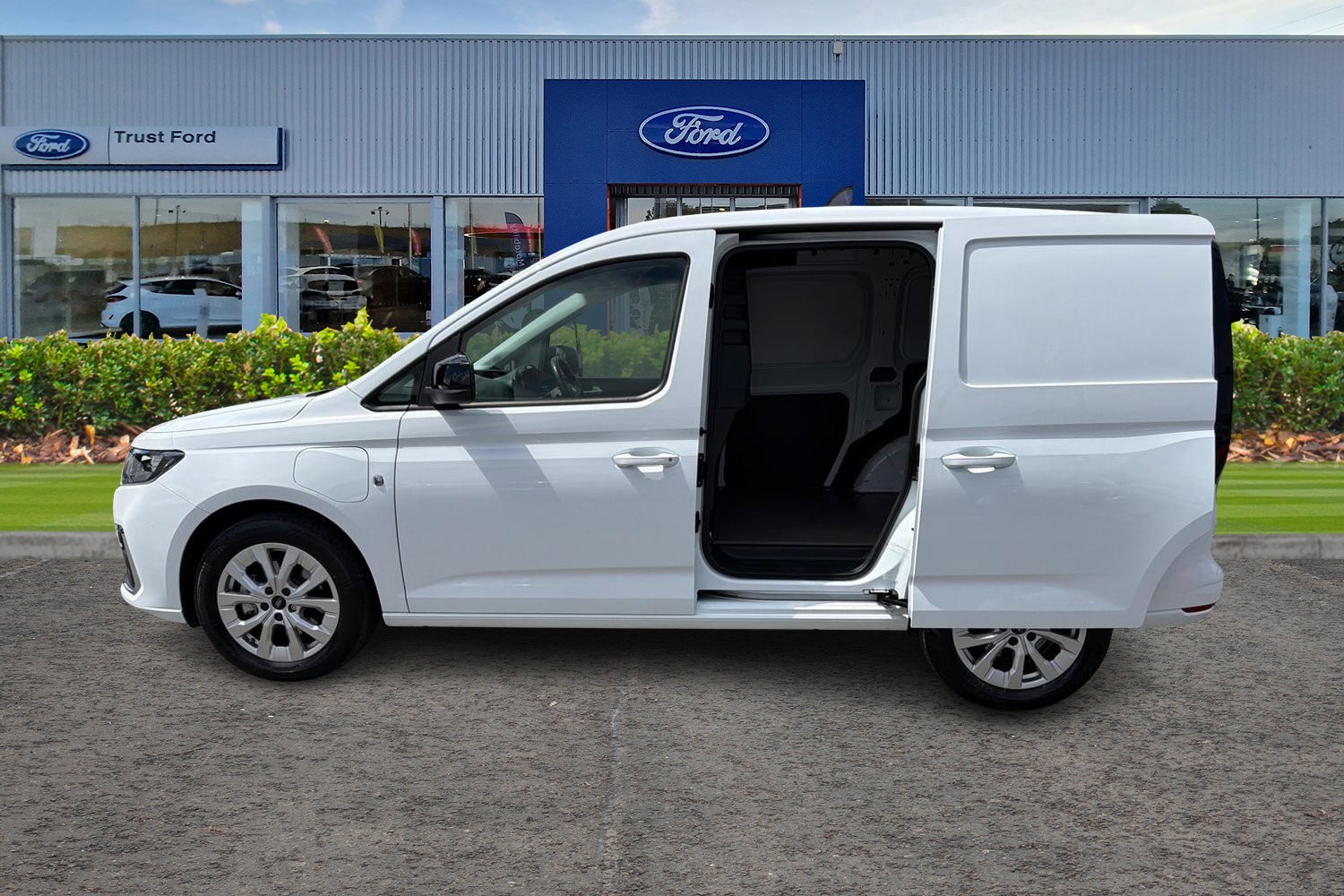 Ford Transit Connect Photo 4