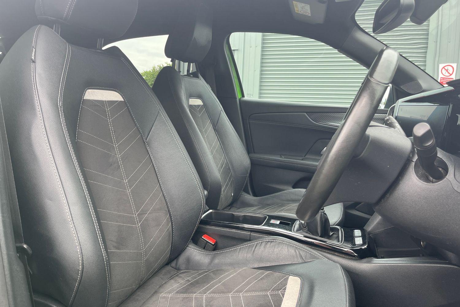 Vauxhall MOKKA Photo 16