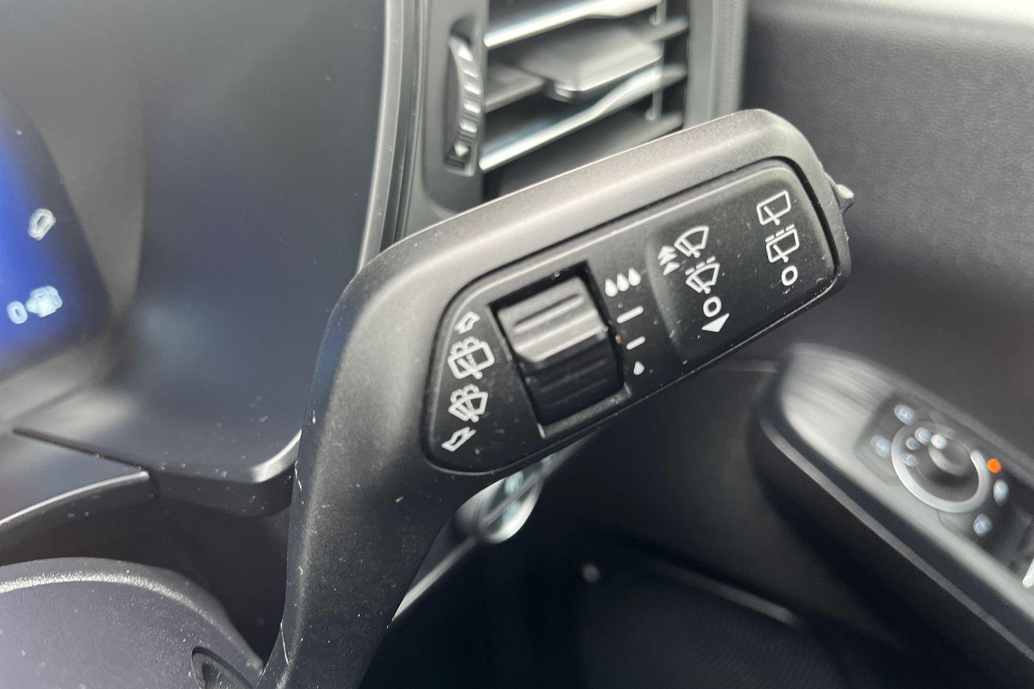 Ford KUGA Photo 14