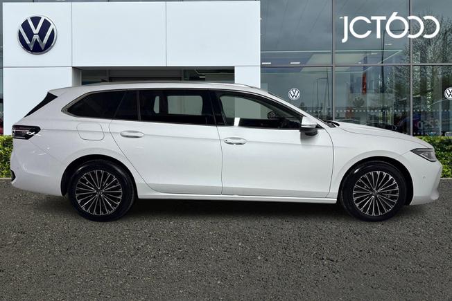 VOLKSWAGEN Passat Photo 4