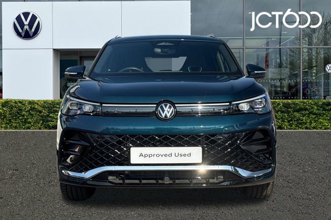 VOLKSWAGEN Tiguan Photo 8