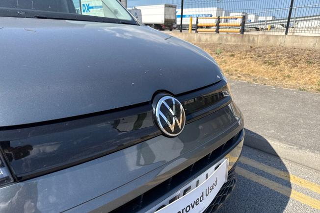 VOLKSWAGEN CADDY Photo 21