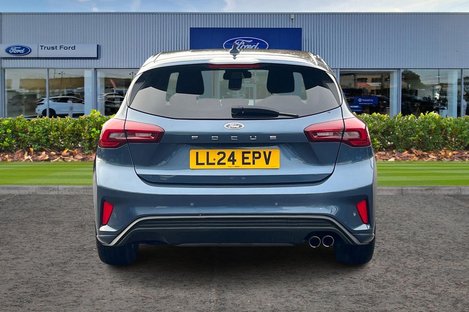 Ford FOCUS Photo 6