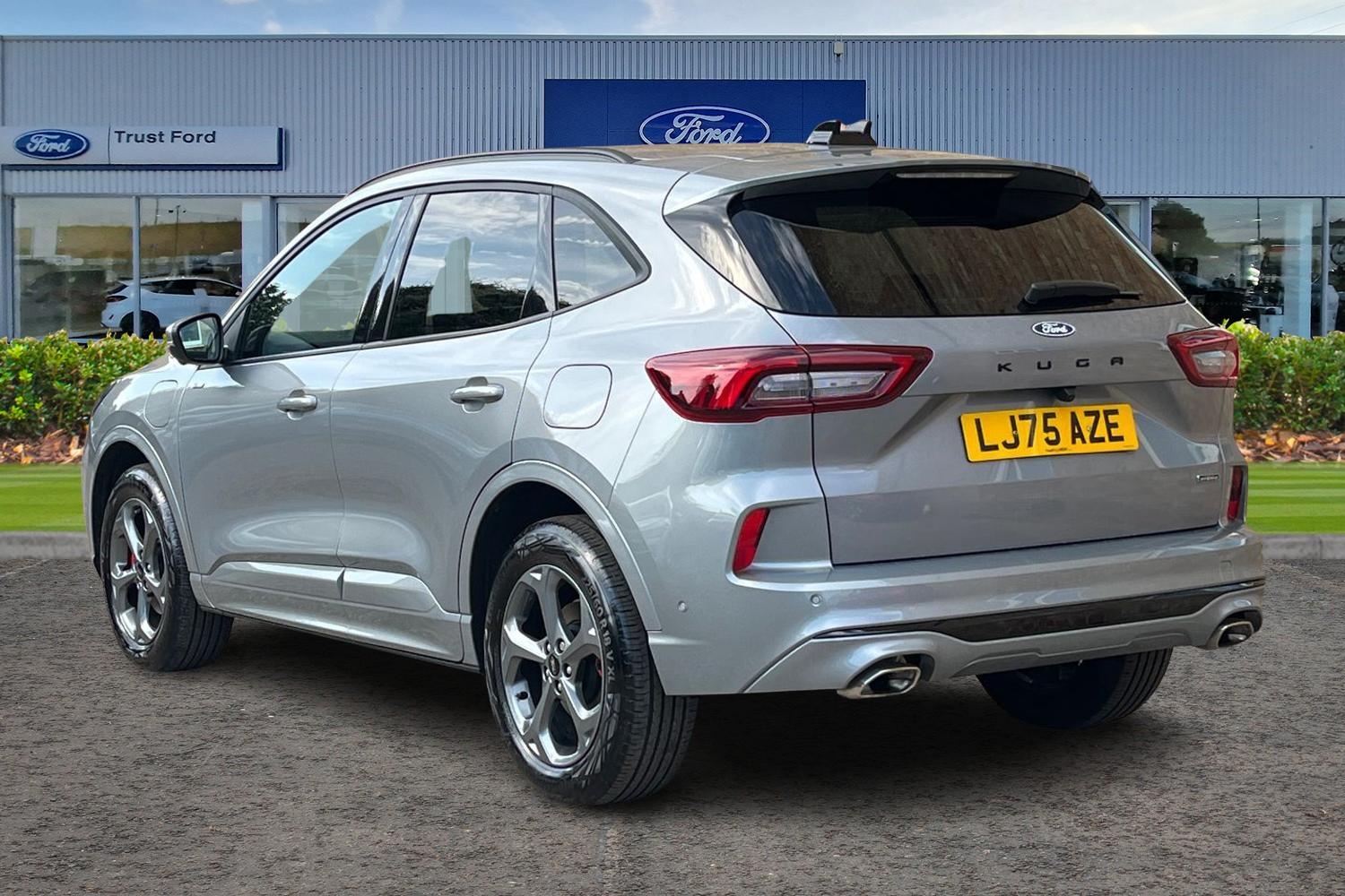 Ford KUGA Photo 1