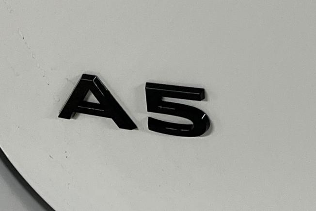 AUDI A5 Avant Photo 35