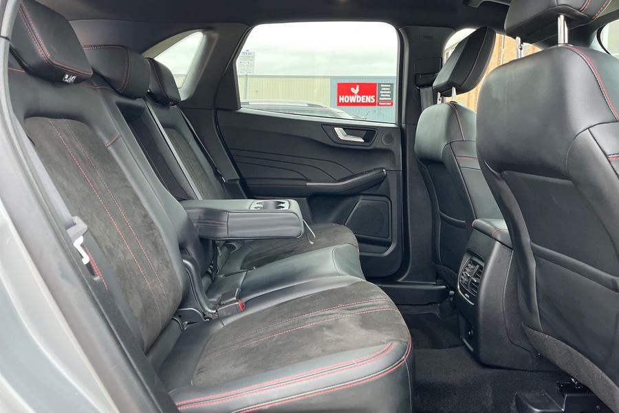 Ford Kuga Photo autoimg-4601f19787e6ce69fa457dc2c91f6af09713781c.jpg