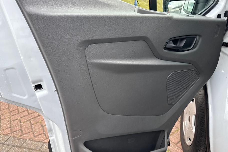 Used Ford TRANSIT CA74WUU 17