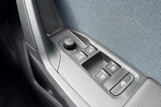 SEAT Ibiza Photo 28
