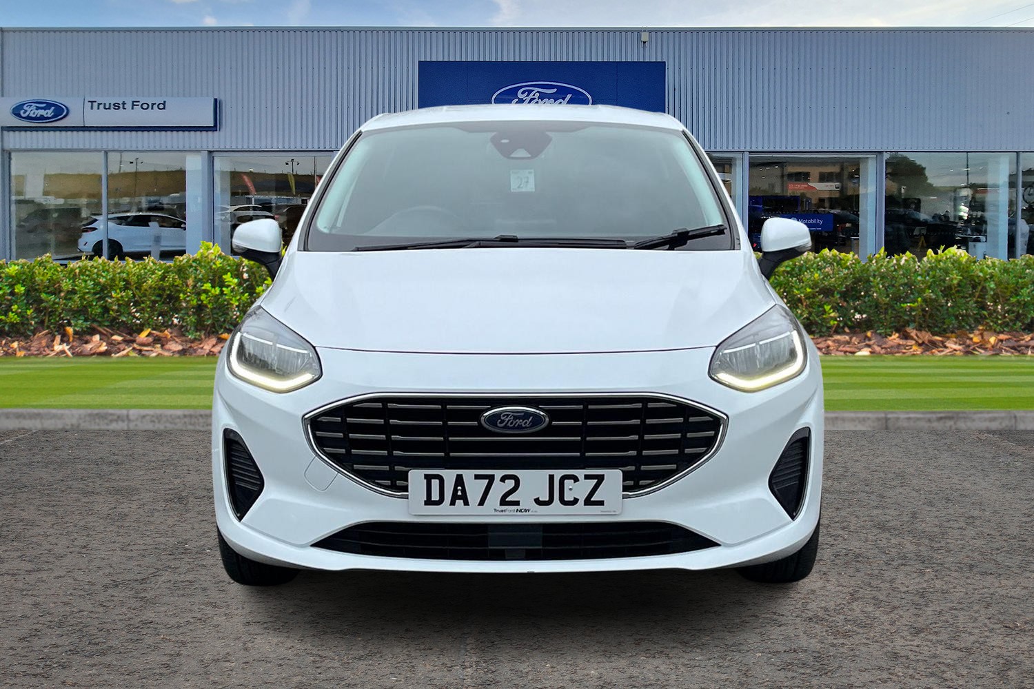 Ford FIESTA Photo 5
