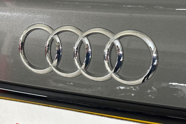AUDI Q5 Photo 36