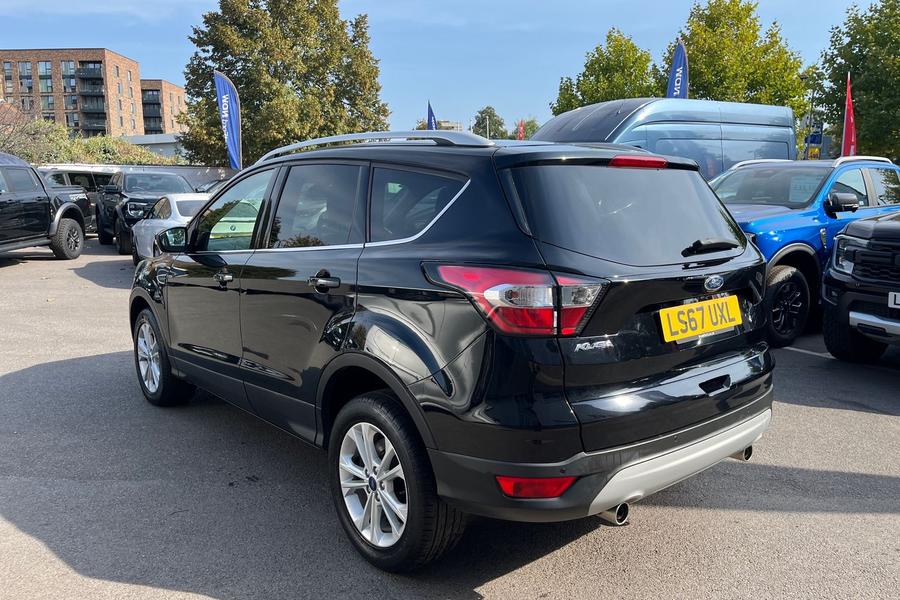 Ford KUGA Photo autoimg-460fb5add87f9a727a6040febbf2dc50f37343e9.jpg