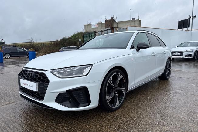 AUDI A4 Avant Photo 57