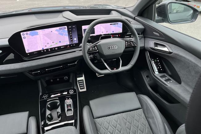 Audi  Q6 SUV Photo 48