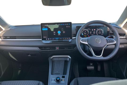 Volkswagen T-roc Photo autoimg-46172977e0e50bea79155de5d669e4228d2ea688.jpg