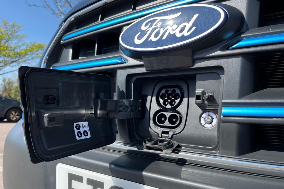 Used FORD E-TRANSIT ET25GCF 8