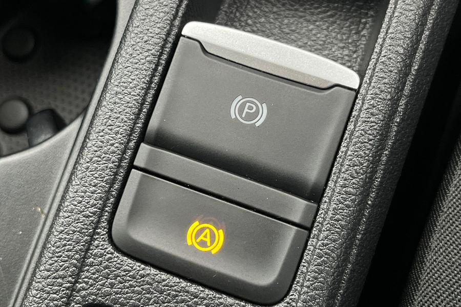 Skoda OCTAVIA Photo autoimg-4619f95521d602fcef05dcc8a4242bc554aff8a5.jpg