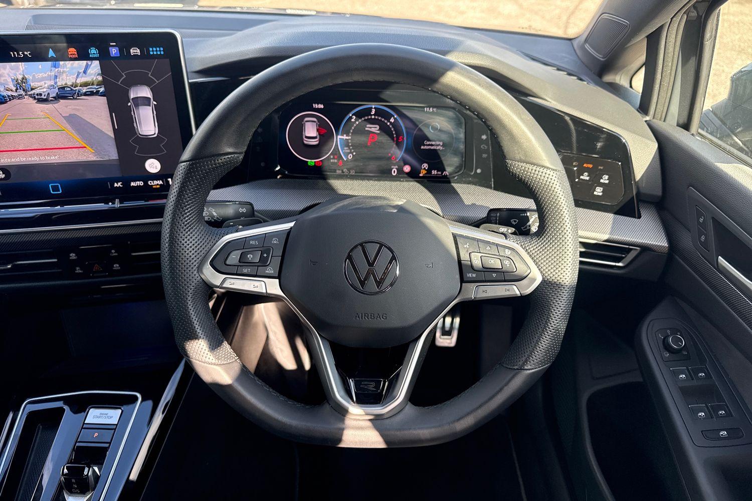 Volkswagen GOLF Photo 11