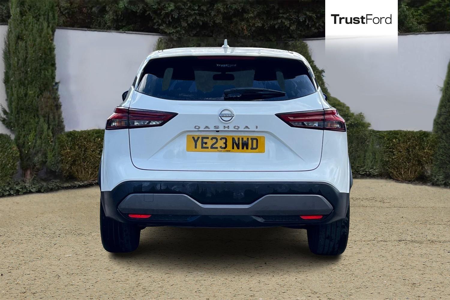 Nissan QASHQAI Photo 6