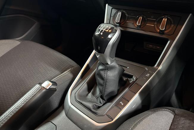 Volkswagen Polo Photo 23
