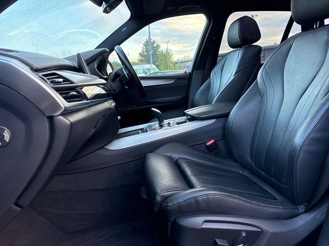 BMW X5 Photo 25