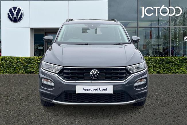 Volkswagen T-Roc Photo 8