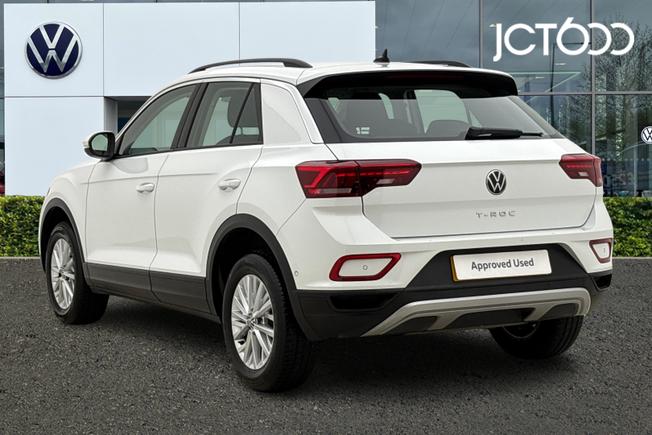 Volkswagen T-ROC Photo 3