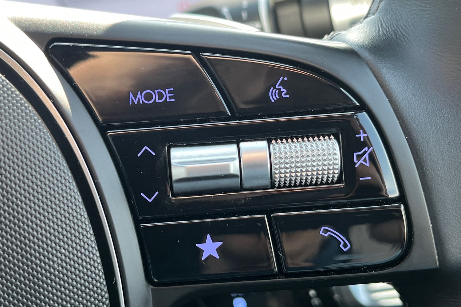Hyundai IONIQ 6 Photo 25
