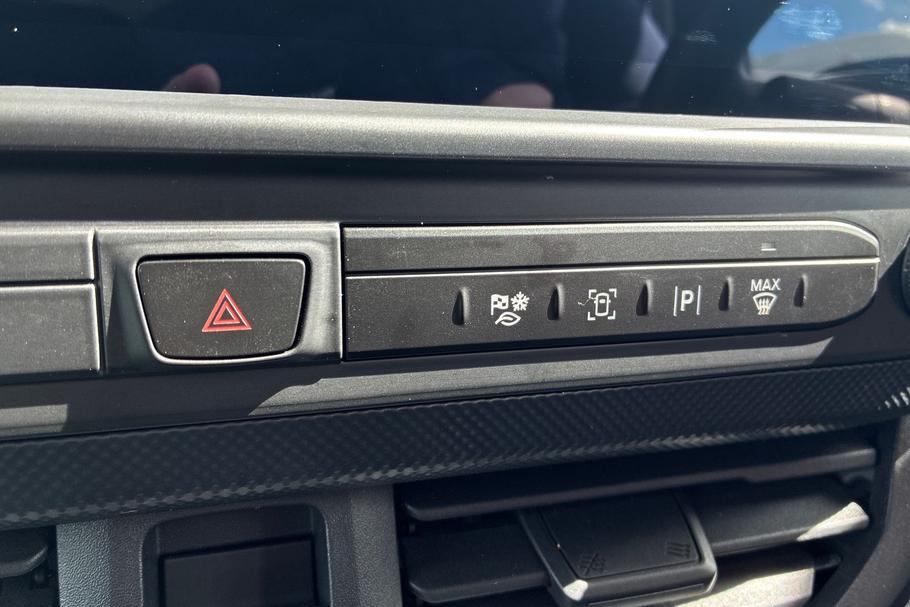 Used Ford TRANSIT CUSTOM WP75FXM 27