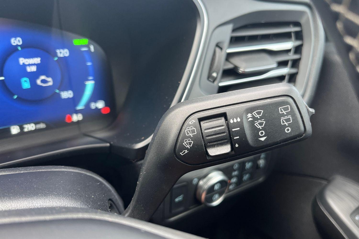 Ford KUGA Photo 14